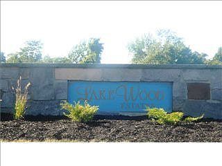 5th image of 4770 Lakewood Dr