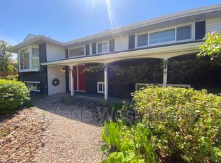 907A Sutherland Ave, Kelowna, BC V1Y5X4