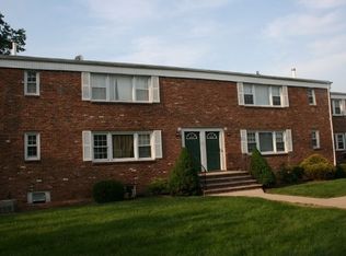 3 Dartmouth Ave APT 1A, Bridgewater, NJ 08807