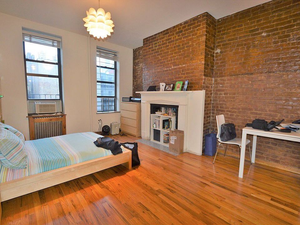 1st image of 457 W 50th St APT 3RE