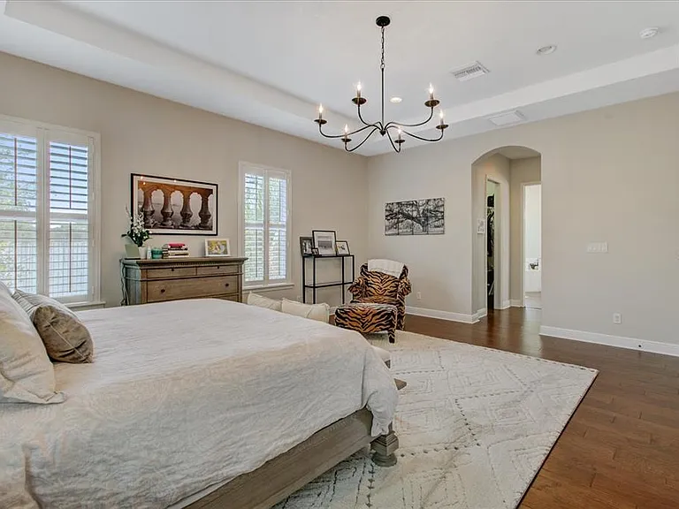 3803 S Drexel Ave #1/2 — Photo 22