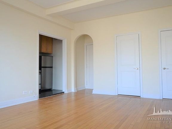 2nd image of 170 2nd Ave #9C
