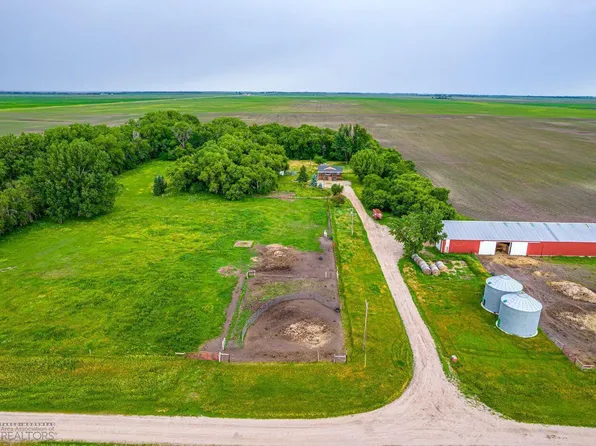 13849 24th St SE, Page, ND 58064