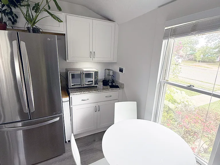 1310 Chesapeake St — Photo 7