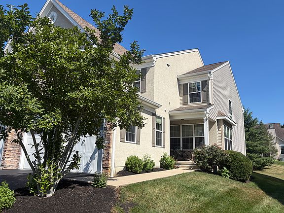 3rd image of 2603 Rockledge Ct