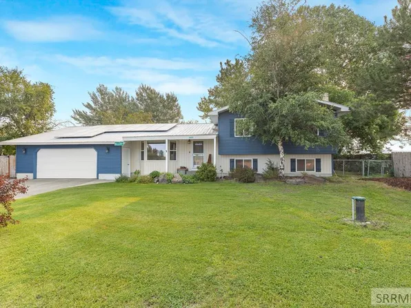 202 Fort Henry Loop, Rexburg, ID 83440
