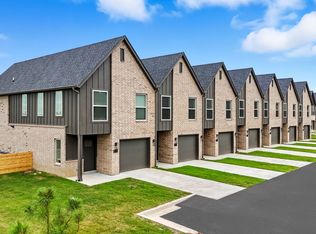Now offering One & Half Month Free Rent *Advertised Rate is Reflective of Special Offer!*, Broken Arrow, OK 74012