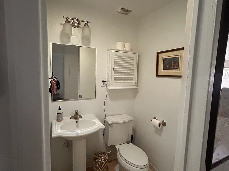 Bittern Ave — Photo 4