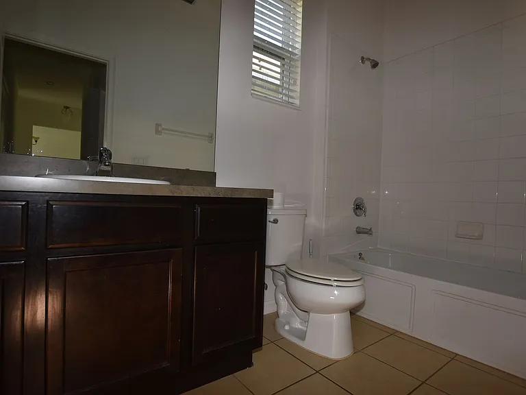 2279 Sabastian St — Photo 11