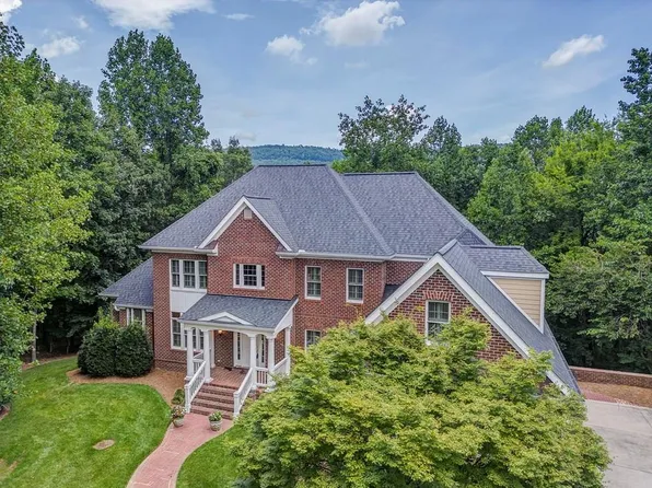 259 Paradise Dr, Rocky Face, GA 30740