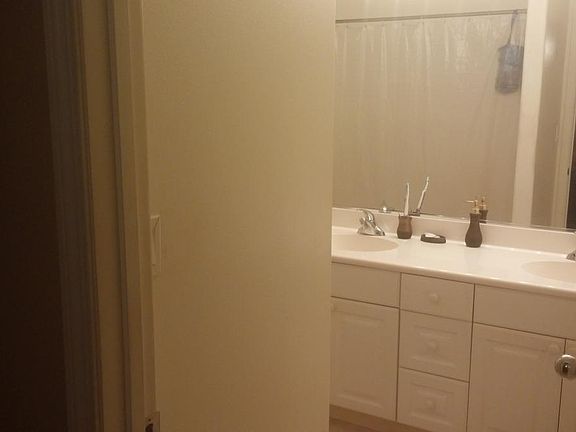 2nd Floor Master Bath