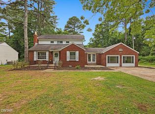 2963 N Highland Ave, Jackson, TN 38305