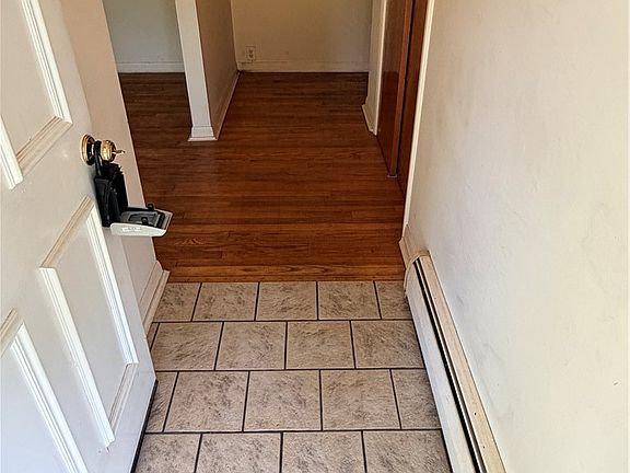 2nd image of 12023 Churchill Pl