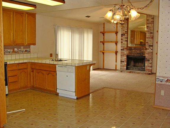 5th image of 8109 Auberry Dr