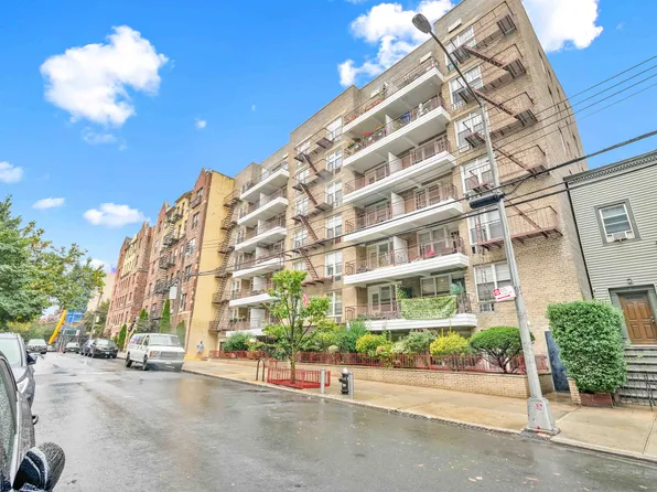 30-44 29th Street image 14 of 15