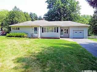 618 Van Alstyne Rd, Webster, NY 14580