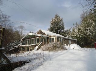 15 Mohawk Lake Rd, Stockbridge, MA 01262