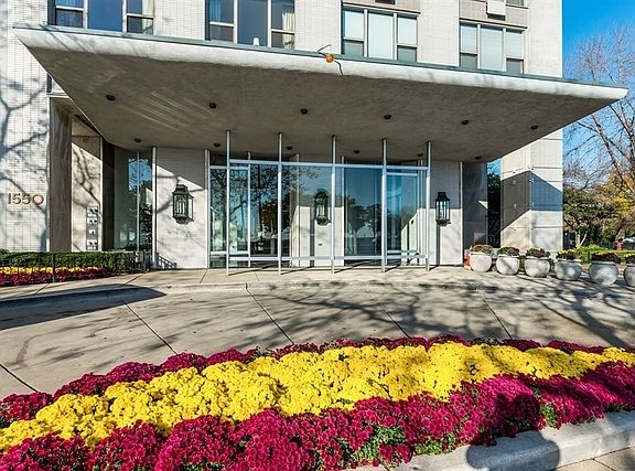 3rd image of 1550 N Lake Shore Dr APT 14C