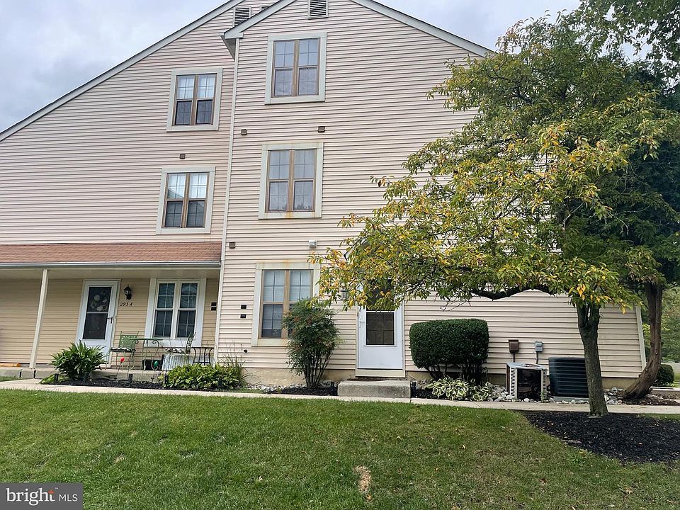 1st image of 291A Everly Ct #A