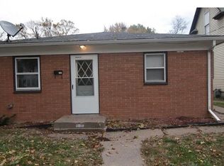 1107 26th St, Rock Island, IL 61201