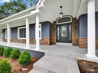 13 Ellsworth Dr, Blauvelt, NY 10913