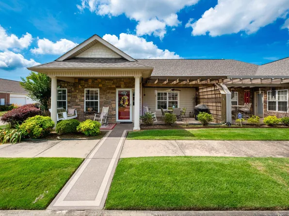 302 Stagecoach Vlg, Little Rock, AR 72210