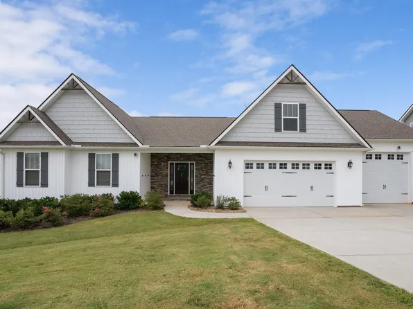 26 Alice Kelley Ct, Travelers Rest, SC 29690