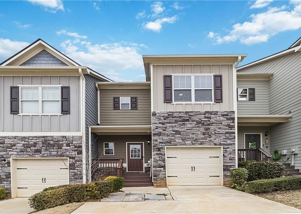 1st image of 116 Spring Way Sq