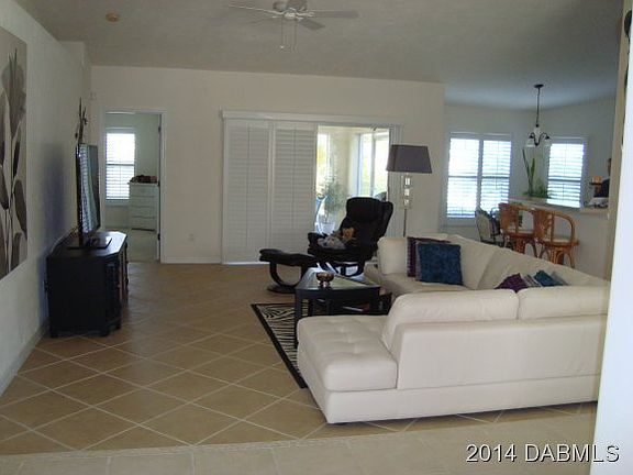 2nd image of 3649 Pini Ave