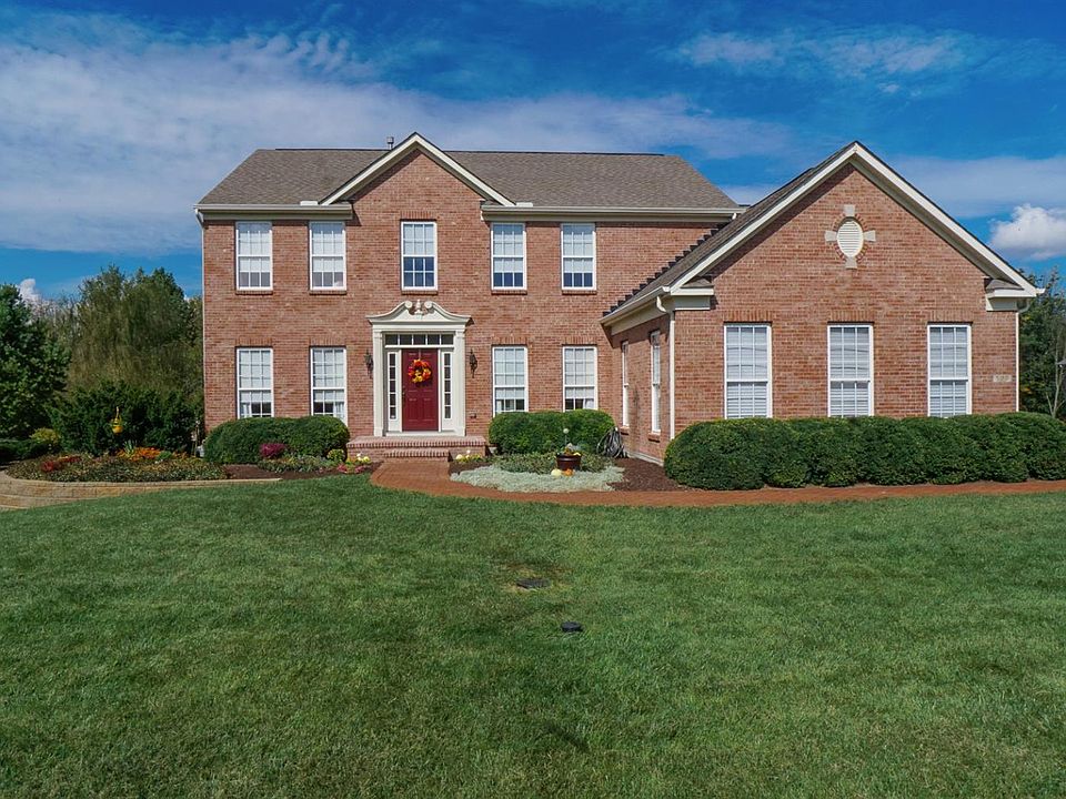 1st image of 533 Sage Run Dr