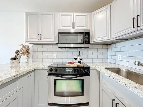 410 Chatham T, West Palm Beach, FL 33417