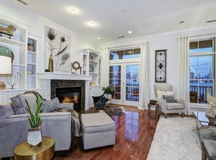 10 Regency Pl, Weehawken, NJ 07086