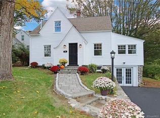 36 Middlebury Ter, Middlebury, CT 06762