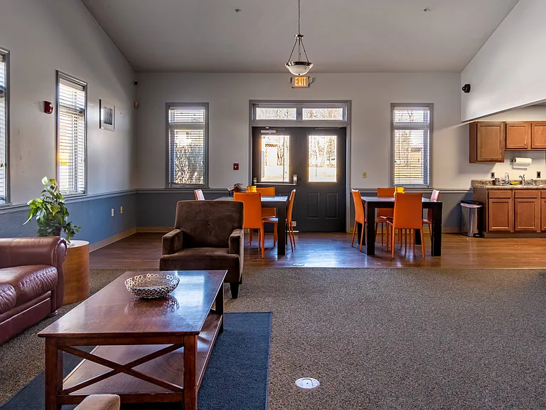 CenterPointe Apartments & Townhomes — Photo 38