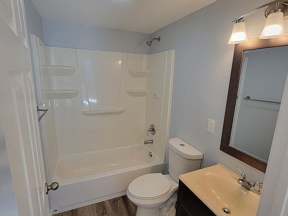 3rd image of 616 N Nevada St #D