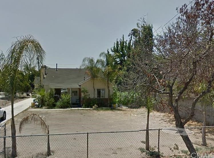 1st image of 3228 Vineland Ave