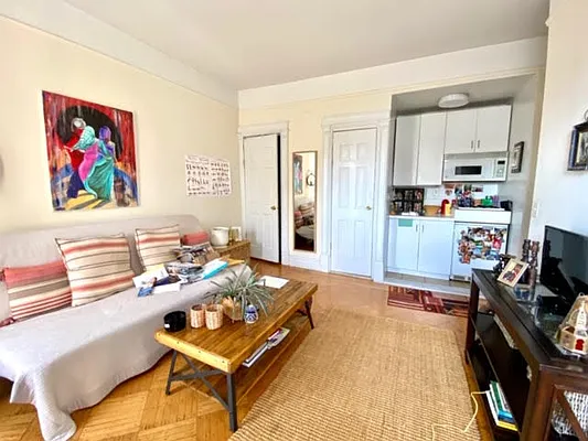 Rented by Corcoran | media 10