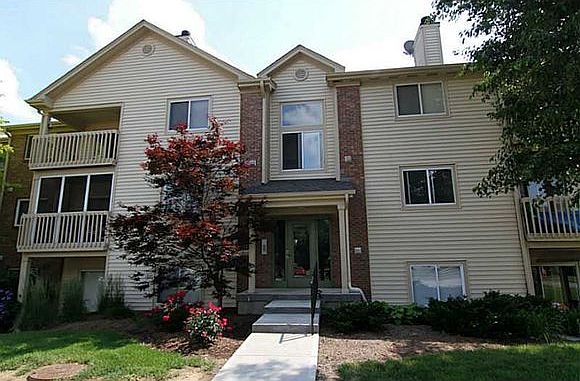 Secure building entrance