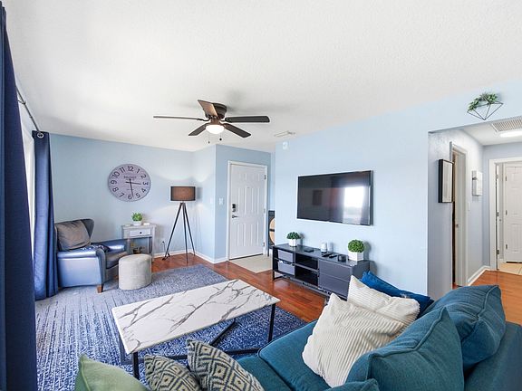 4th image of 5107 Salmon Dr SE