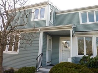 15 Stone St APT F, Beverly, MA, 01915