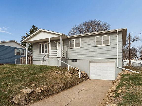 3rd image of 7008 S 78th St