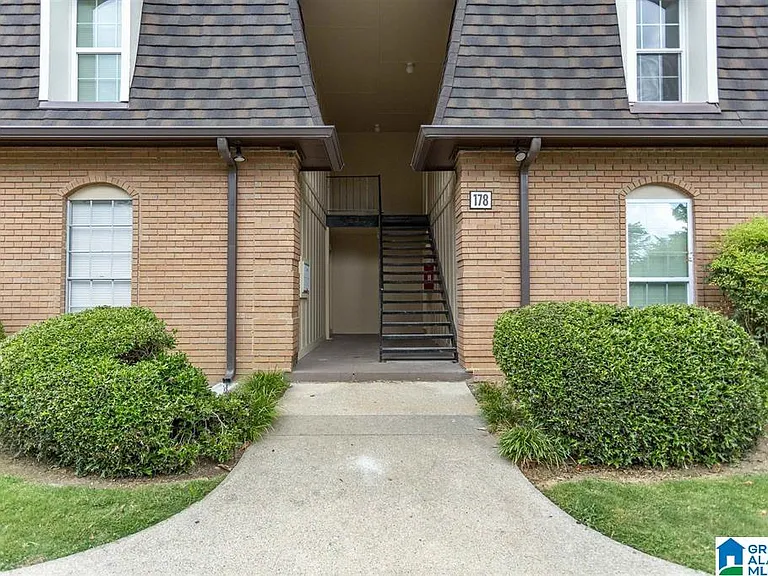 178 Old Montgomery Hwy #A — Photo 2