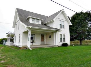 1299 W Drake Rd, Kendallville, IN 46755