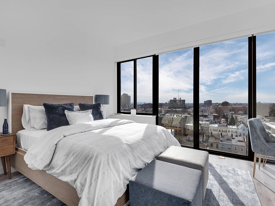 2nd image of 61 Magnolia Ave #710