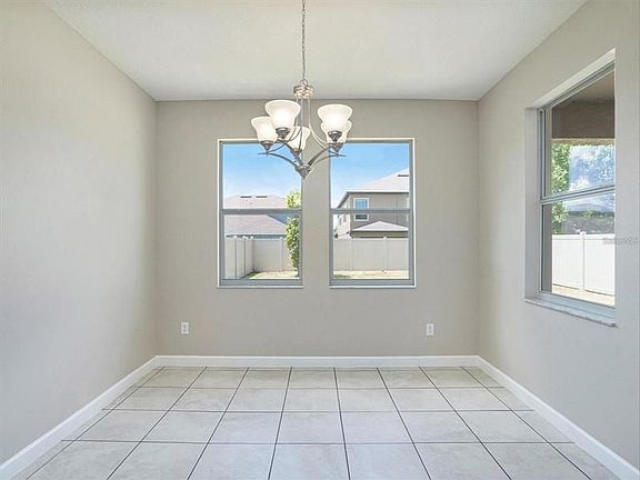 4th image of 10017 Ivory Dr