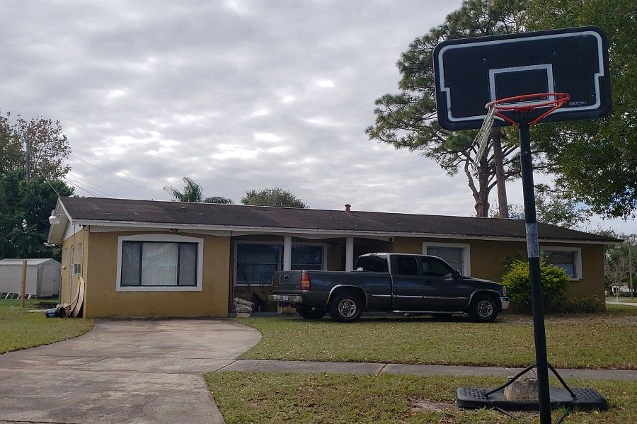 1st image of 1750 Tonya Ln