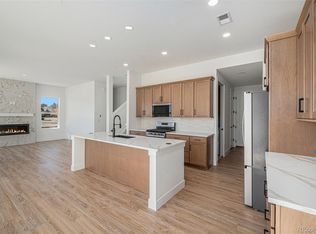 888 S Valentia St BUILDING 11-103, Denver, CO 80247
