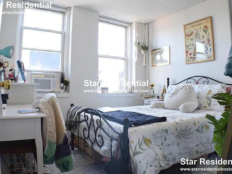 158 Salem St #7 — Photo 13