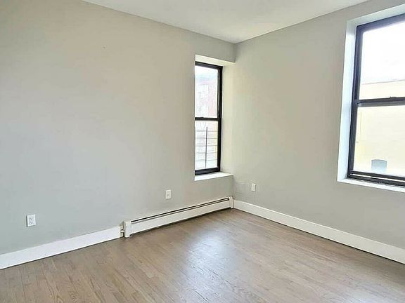 4th image of 369 Sumpter St #A3
