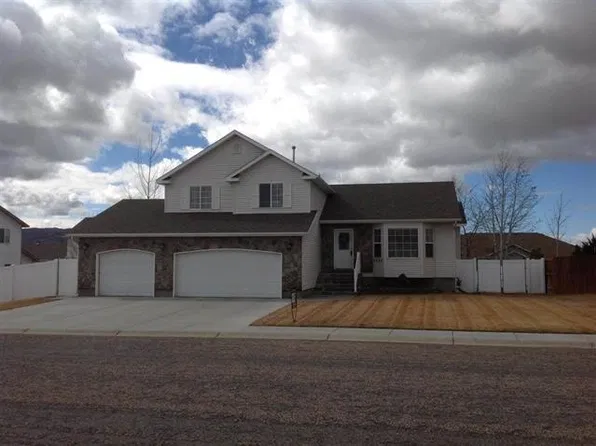 4463 Teewinot St, Chubbuck, ID 83202